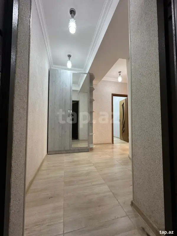 Satılır 2 otaqlı yeni tikili 66 m²