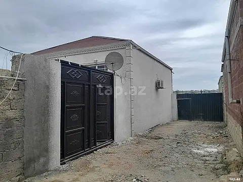 Satılır 3 otaqlı həyət evi 80 m² — Bakı, Bakıxanov 3 otaq 80.00 m²