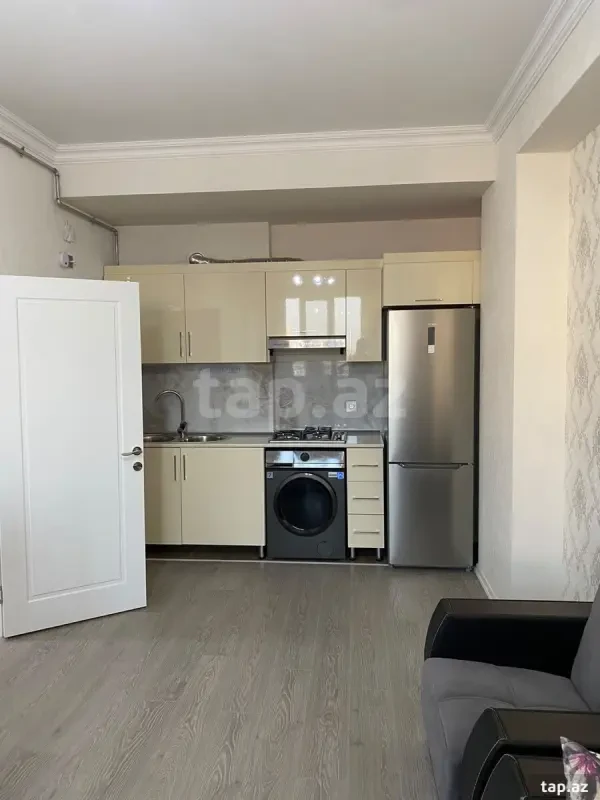 Kirayə verilir 2 otaqlı yeni tikili 55 m²