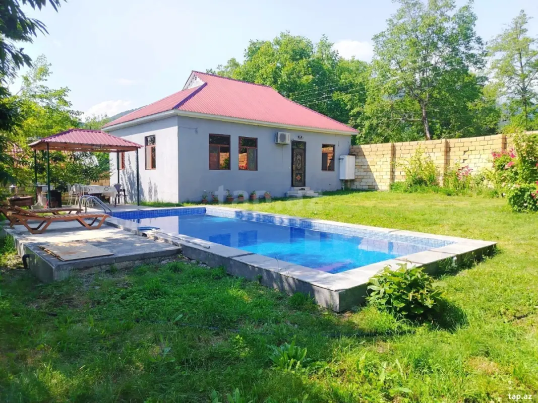 Kirayə verilir 3 otaqlı həyət evi 100 m²