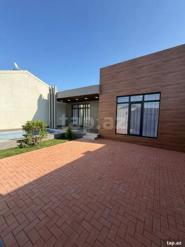 Satılır 4 otaqlı həyət evi 130 m²