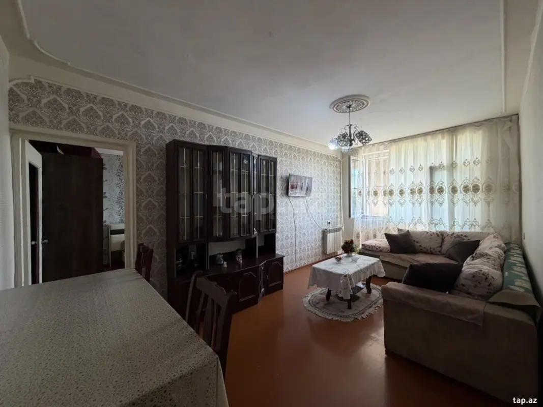 Satılır 5 otaqlı mənzil 110 m²