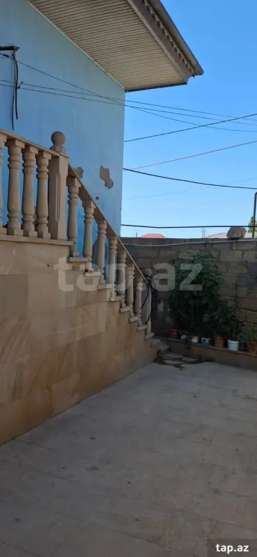 Satılır 3 otaqlı həyət evi 150 m²