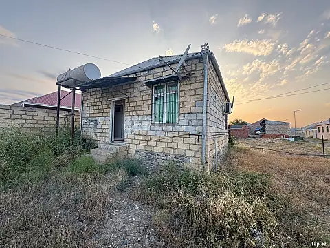 Satılır 1 otaqlı həyət evi 45 m² — Gəncə 1 otaq 45.00 m²