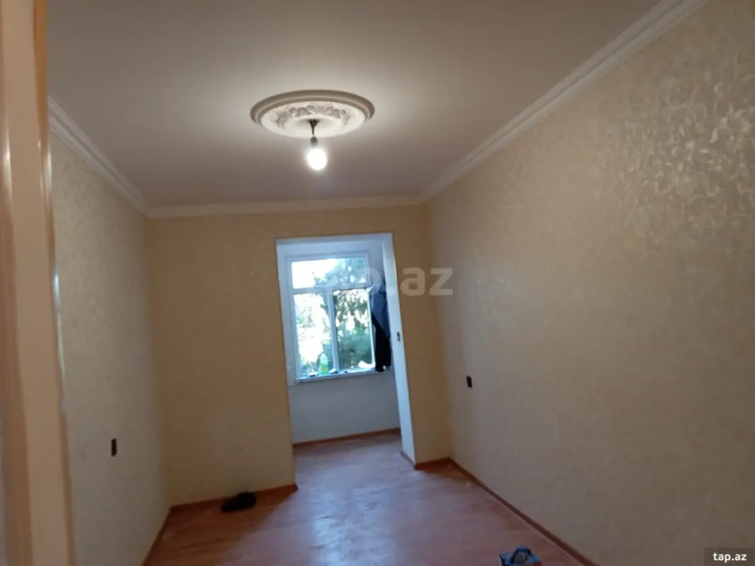 Satılır 1 otaqlı mənzil 18 m²
