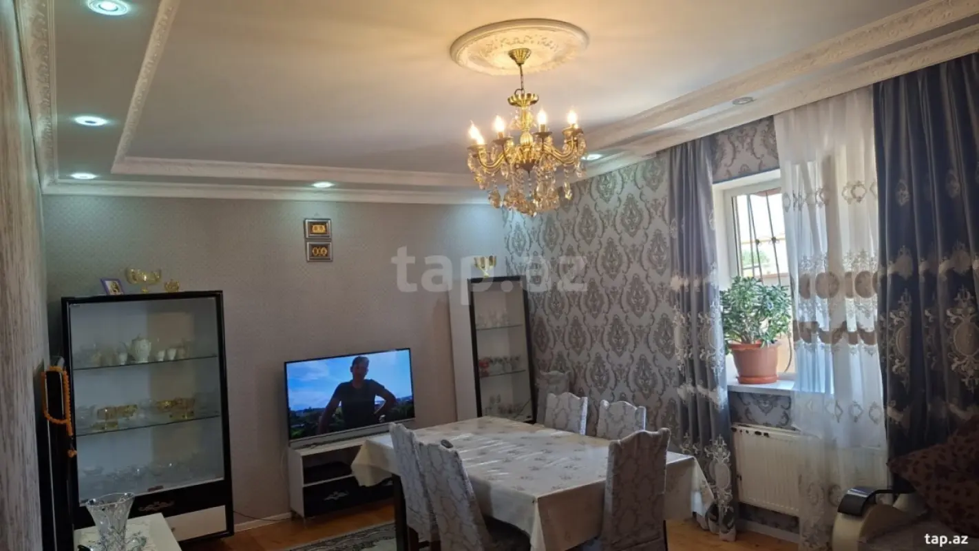 Satılır 4 otaqlı həyət evi 130 m²
