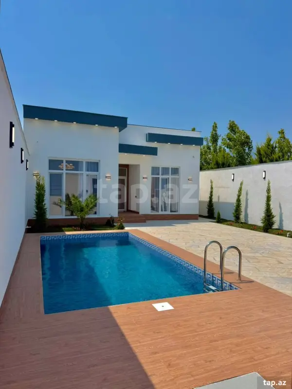 Satılır 4 otaqlı həyət evi 150 m²