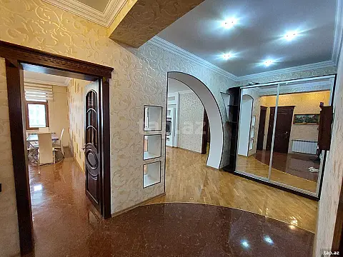 Kirayə verilir 3 otaqlı yeni tikili 90 m² — Bakı 3 otaq 90.00 m²