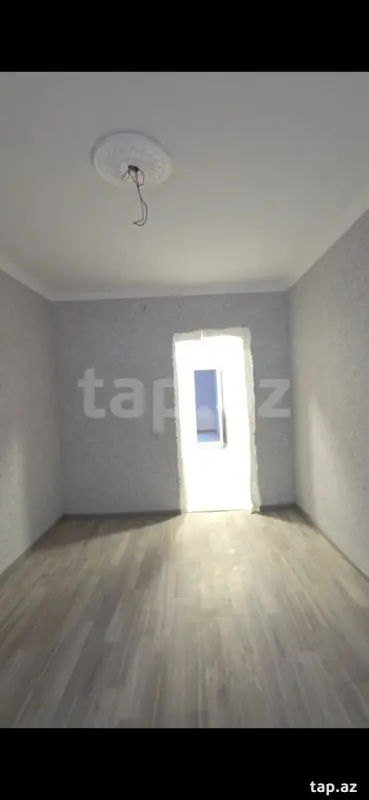Satılır 3 otaqlı mənzil 75 m²