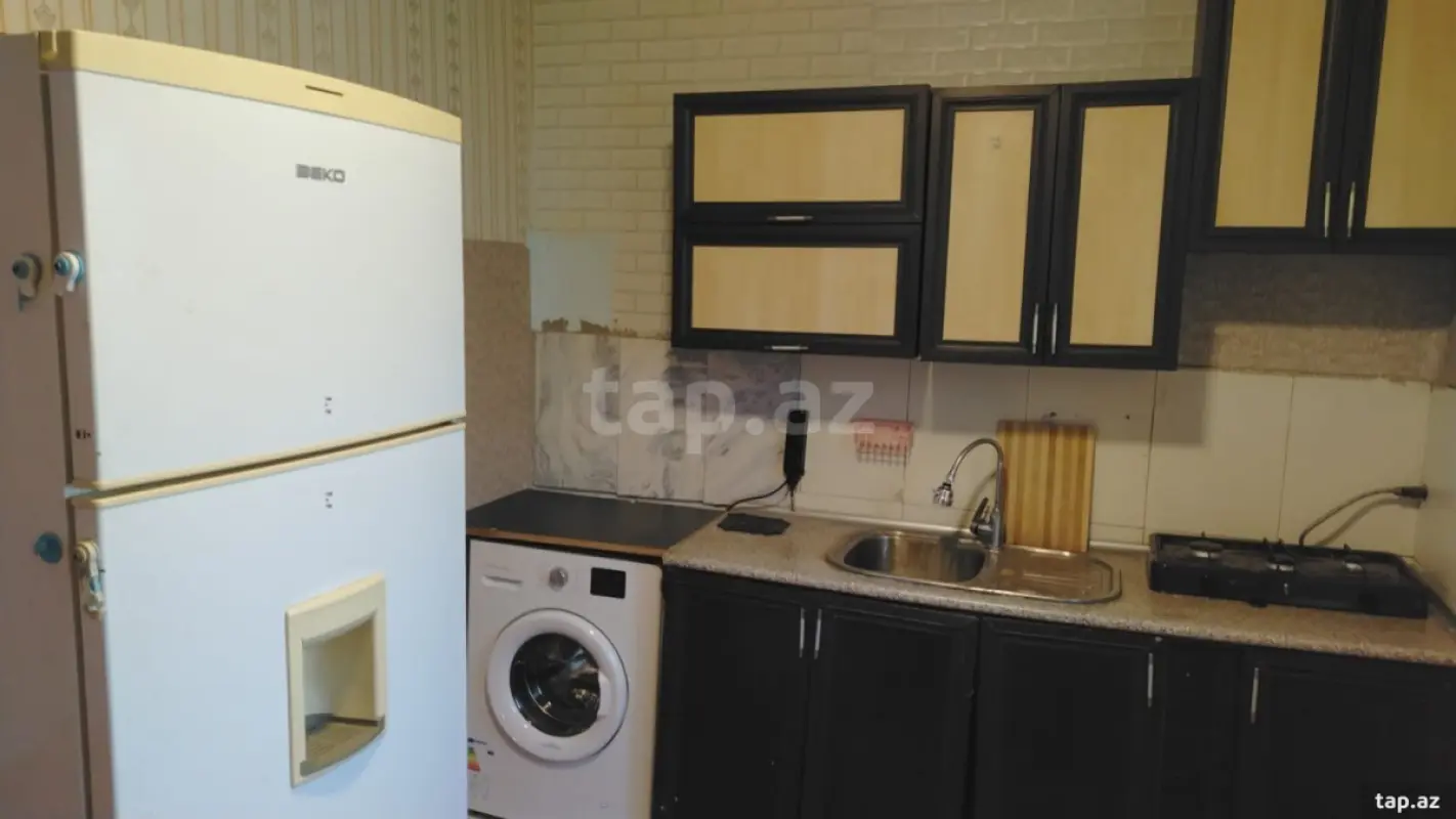 Kirayə verilir 2 otaqlı həyət evi 85 m²