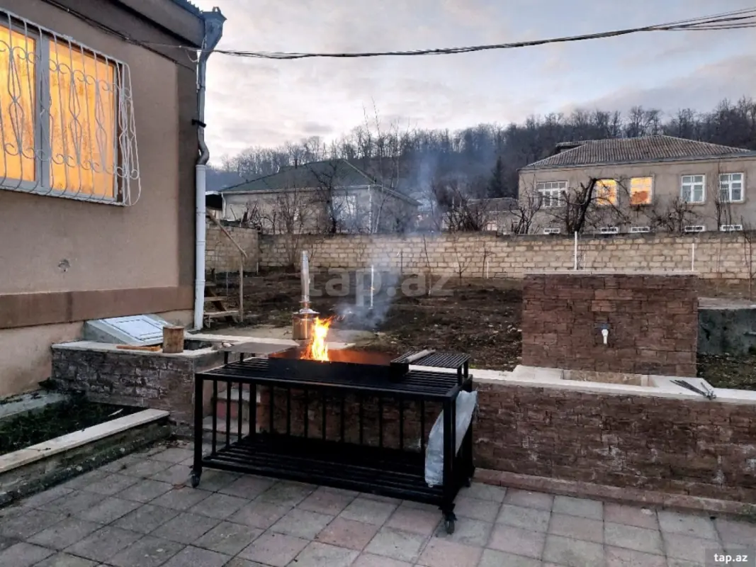 Kirayə verilir 3 otaqlı həyət evi 100 m²