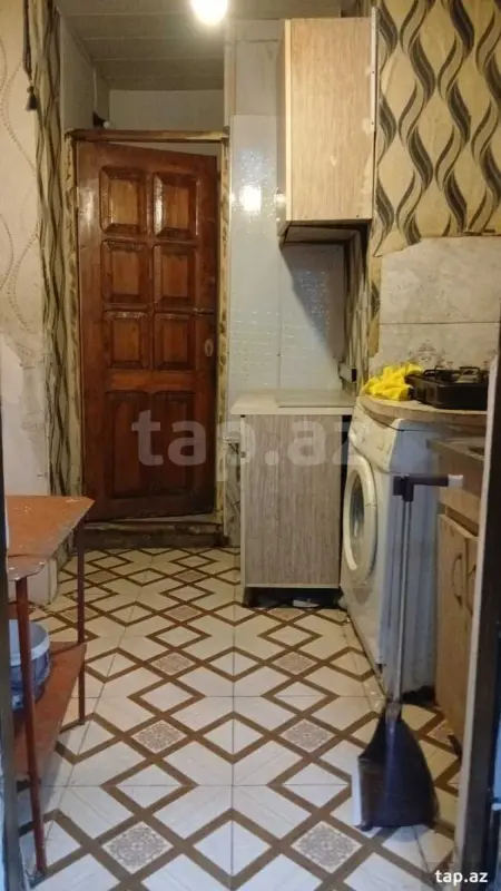 Kirayə verilir 1 otaqlı həyət evi 10 m²