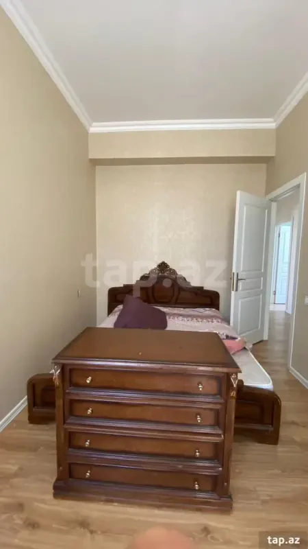 Satılır 3 otaqlı yeni tikili 73 m²