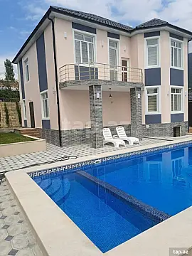 Kirayə verilir 4 otaqlı həyət evi 250 m² — Şəki 4 otaq 250.00 m²