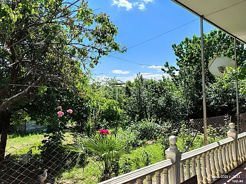 Satılır 10 otaqlı həyət evi 174 m² — Gəncə 10 otaq 174.00 m²