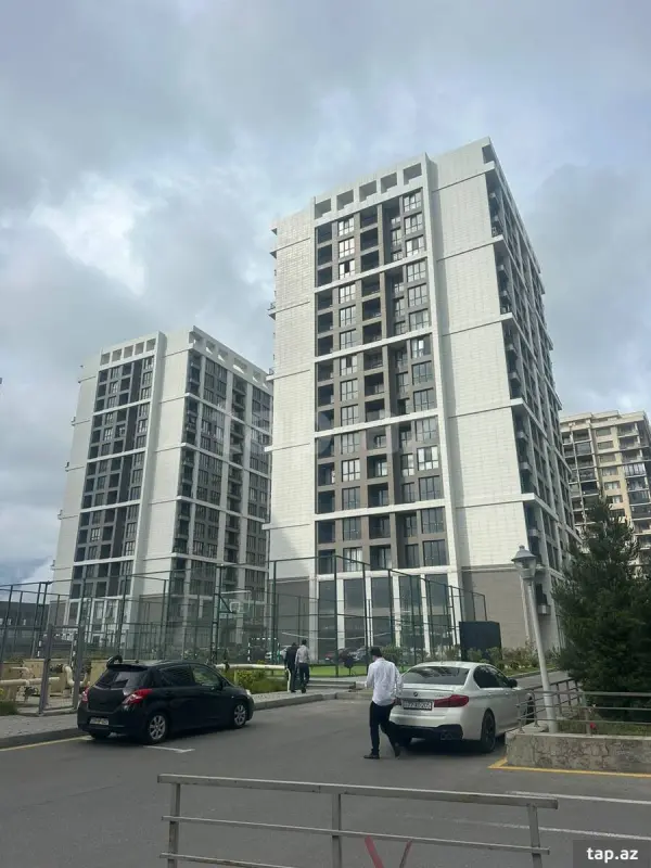 Satılır 2 otaqlı yeni tikili 79.3 m²