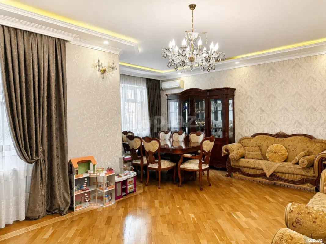 Satılır 3 otaqlı yeni tikili 110 m²