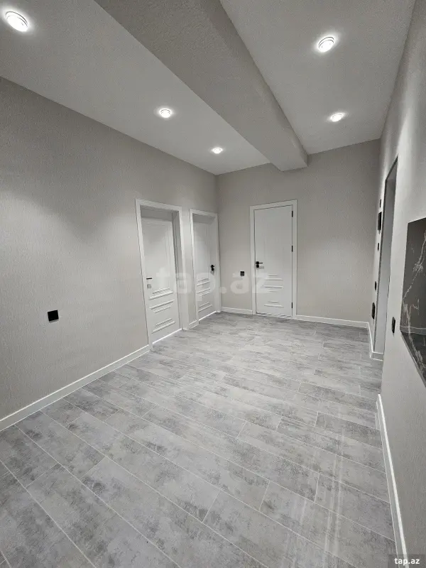 Satılır 2 otaqlı yeni tikili 63 m²