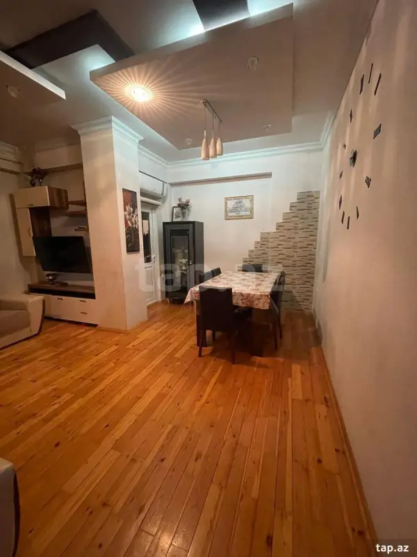 Kirayə verilir 3 otaqlı yeni tikili 91 m²