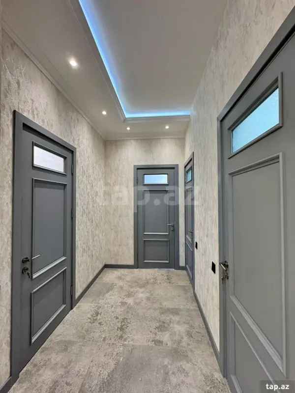 Satılır 3 otaqlı mənzil 95 m²