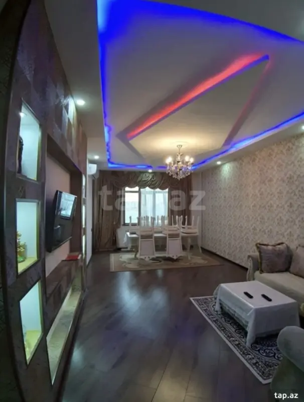 Kirayə verilir 3 otaqlı yeni tikili 100 m²