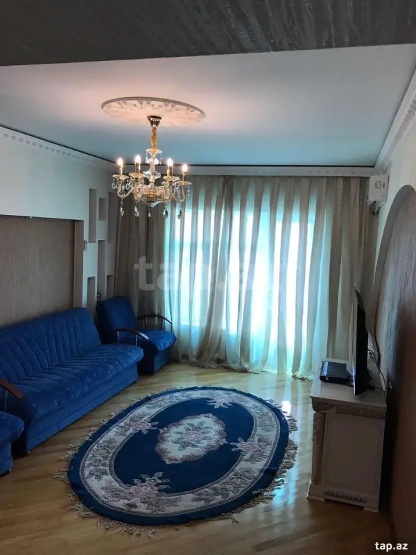 Kirayə verilir 3 otaqlı yeni tikili 110 m²