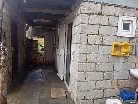 Kirayə verilir 3 otaqlı həyət evi 100 m² — Şamaxı 3 otaq 100.00 m²