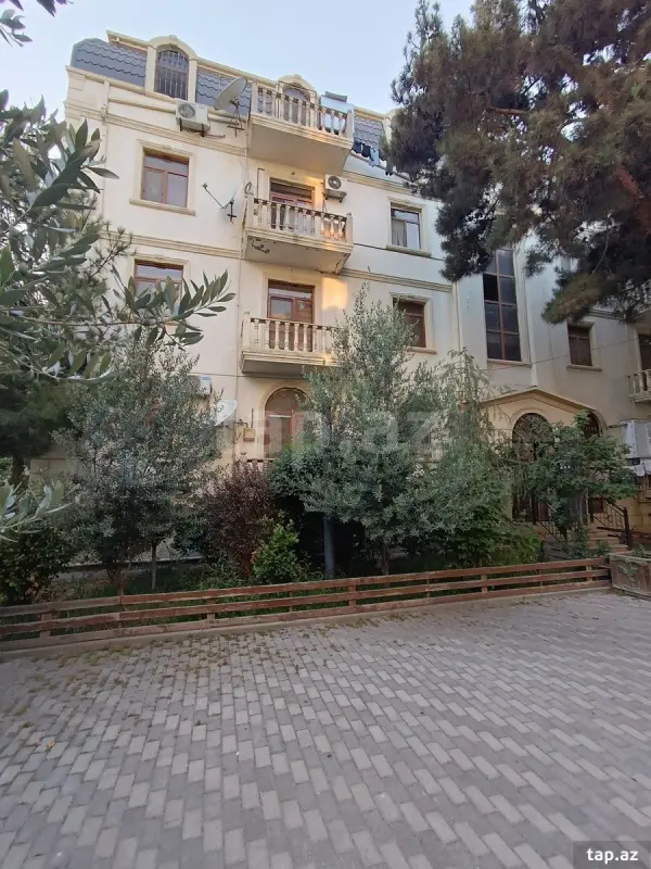 Satılır 2 otaqlı yeni tikili 70 m²