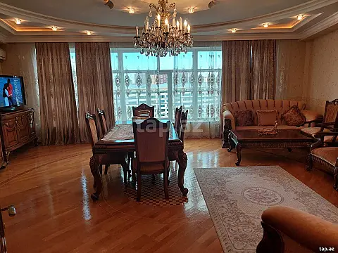 Satılır 4 otaqlı yeni tikili 200 m² — Bakı, Binəqədi 4 otaq 200.00 m²