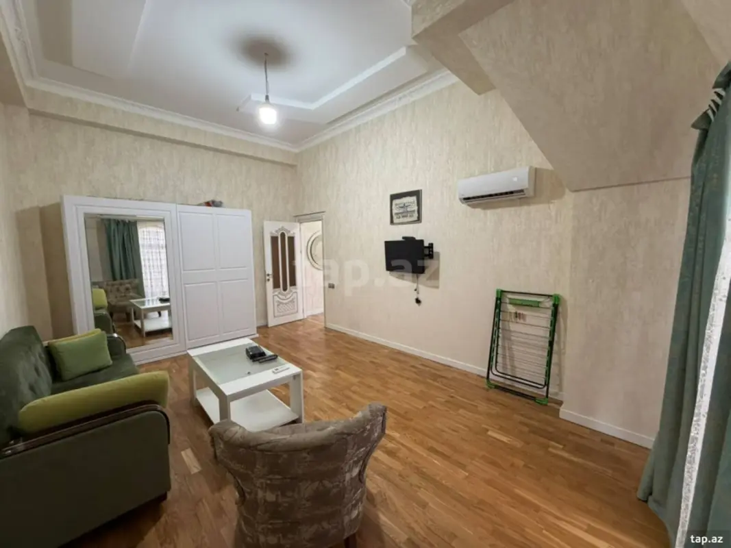 Kirayə verilir 2 otaqlı yeni tikili 60 m²