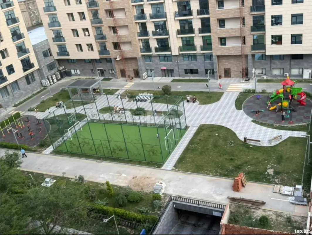 Kirayə verilir 2 otaqlı yeni tikili 60 m²