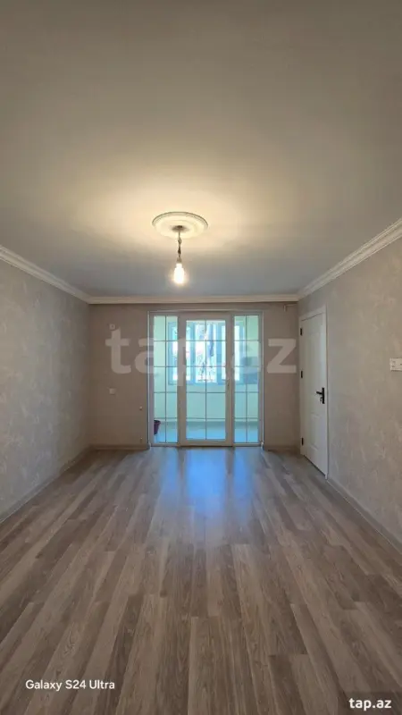 Satılır 2 otaqlı mənzil 42 m²