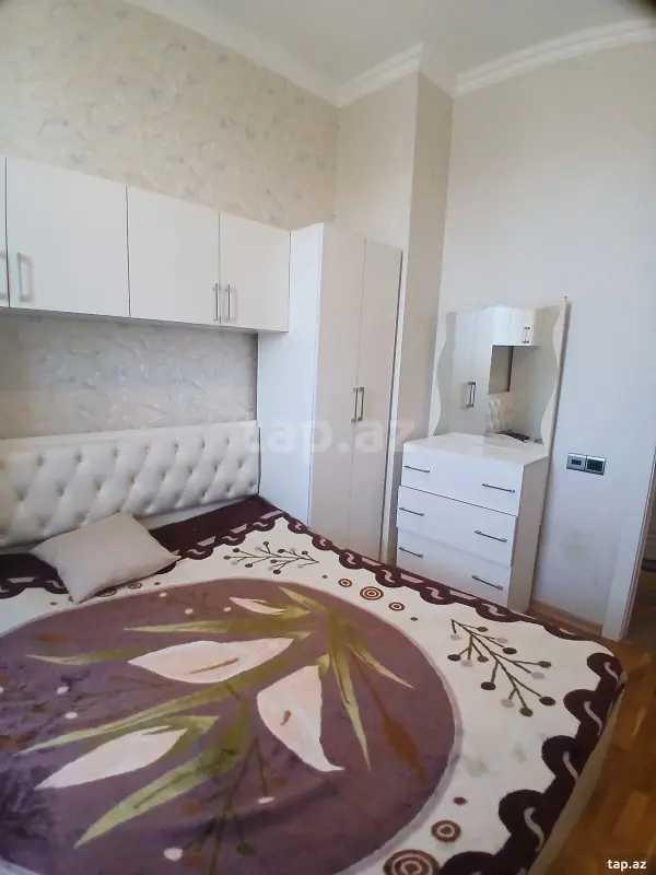 Kirayə verilir 2 otaqlı yeni tikili 48 m²