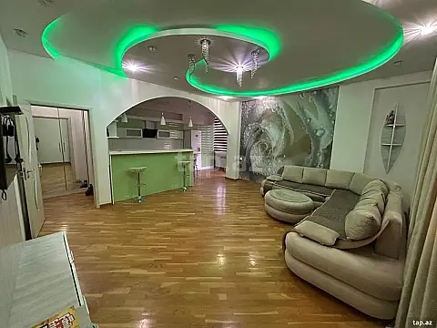 Kirayə verilir 3 otaqlı yeni tikili 95 m² — Bakı, Nərimanov 3 otaq 95.00 m²