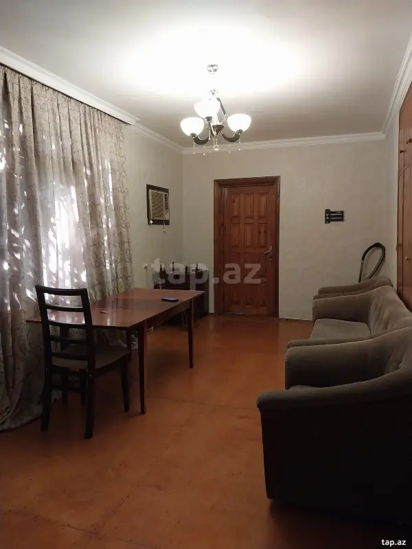 Kirayə verilir 2 otaqlı həyət evi 60 m²