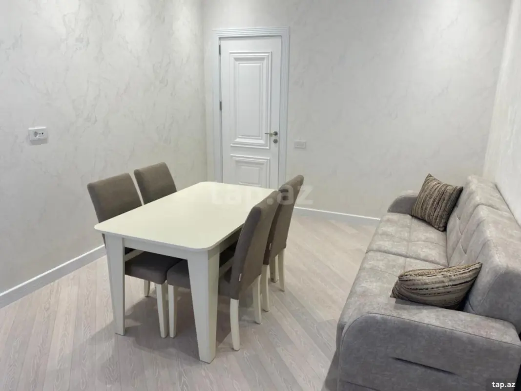 Kirayə verilir 3 otaqlı yeni tikili 90 m²