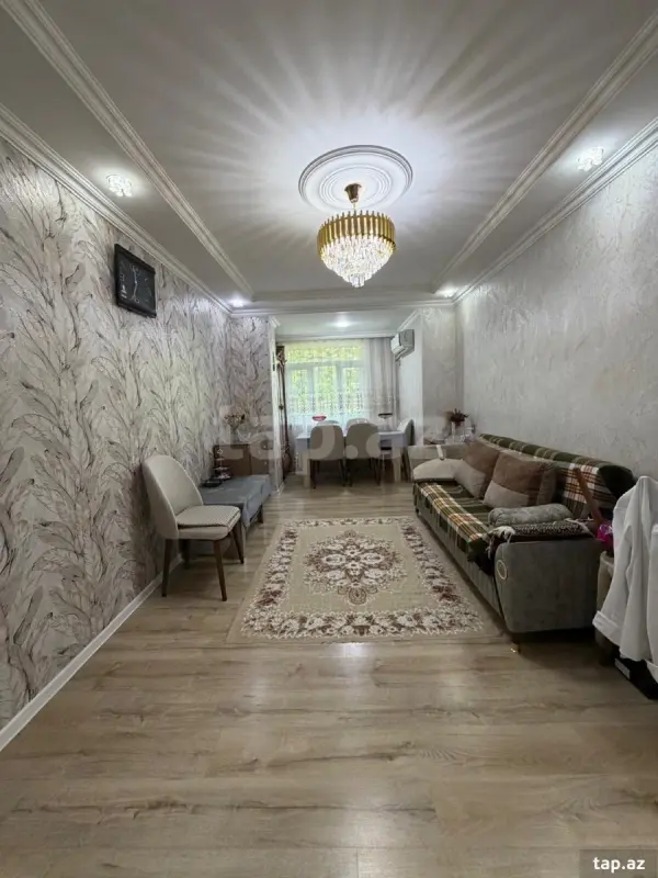 Satılır 2 otaqlı mənzil 66 m²
