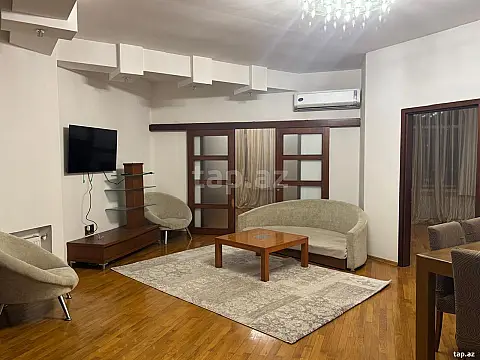 Kirayə verilir 3 otaqlı yeni tikili 100 m² — Bakı 3 otaq 100.00 m²