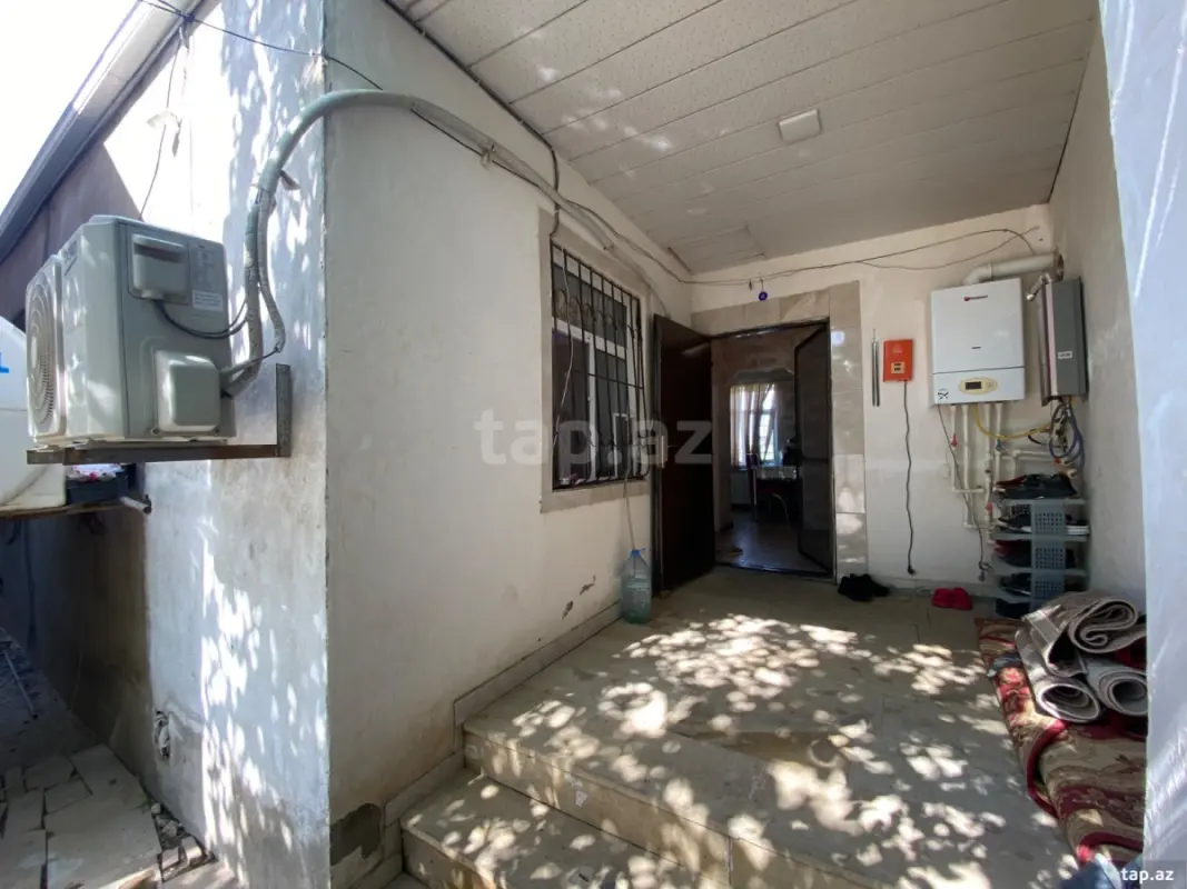 Satılır 3 otaqlı həyət evi 100 m²