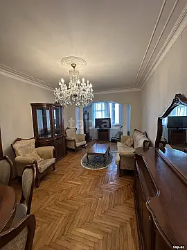 Kirayə verilir 3 otaqlı mənzil 90 m² — Bakı 3 otaq 90.00 m²