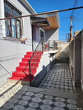 Satılır 6 otaqlı həyət evi 220 m² — Sumqayıt, Saray 6 otaq 220.00 m²