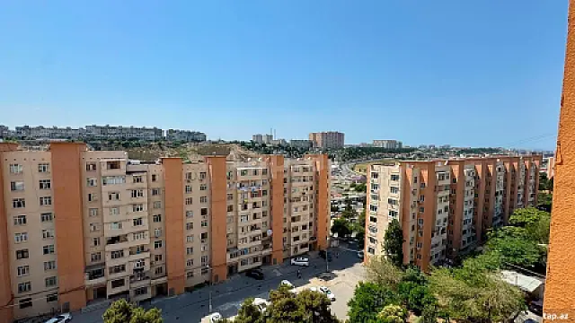 Satılır 3 otaqlı mənzil 80 m² — Bakı, Yeni Günəşli 3 otaq 80.00 m²