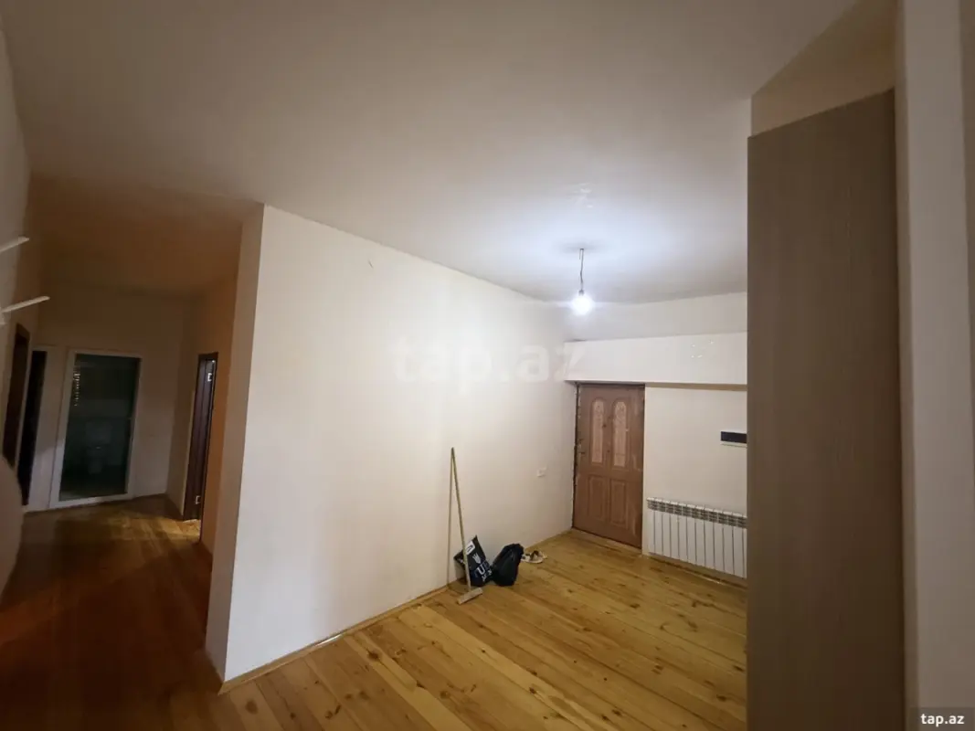 Satılır 3 otaqlı yeni tikili 120 m²