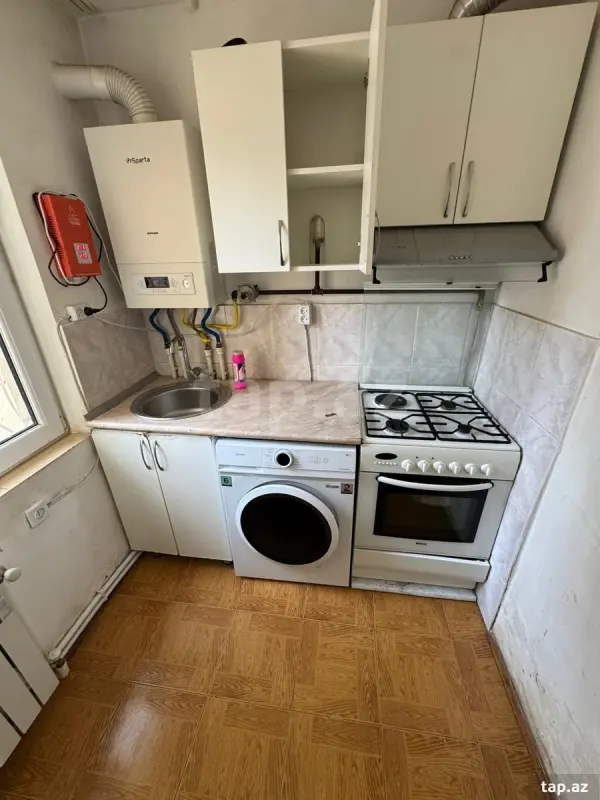 Kirayə verilir 3 otaqlı mənzil 100 m²
