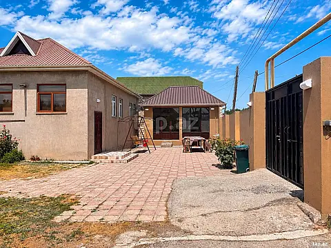 Kirayə verilir 4 otaqlı həyət evi 90 m² — Bakı 4 otaq 90.00 m²