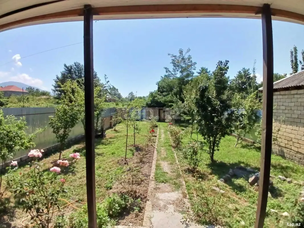 Satılır 3 otaqlı həyət evi 120 m²
