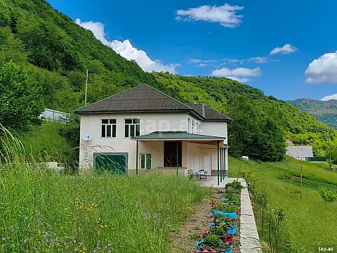 Kirayə verilir 3 otaqlı həyət evi 150 m² — Lerik 3 otaq 150.00 m²
