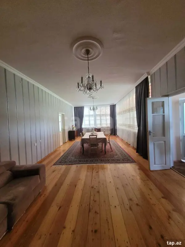 Satılır 4 otaqlı həyət evi 150 m²