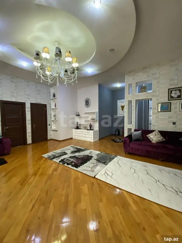 Satılır 5 otaqlı yeni tikili 155 m²