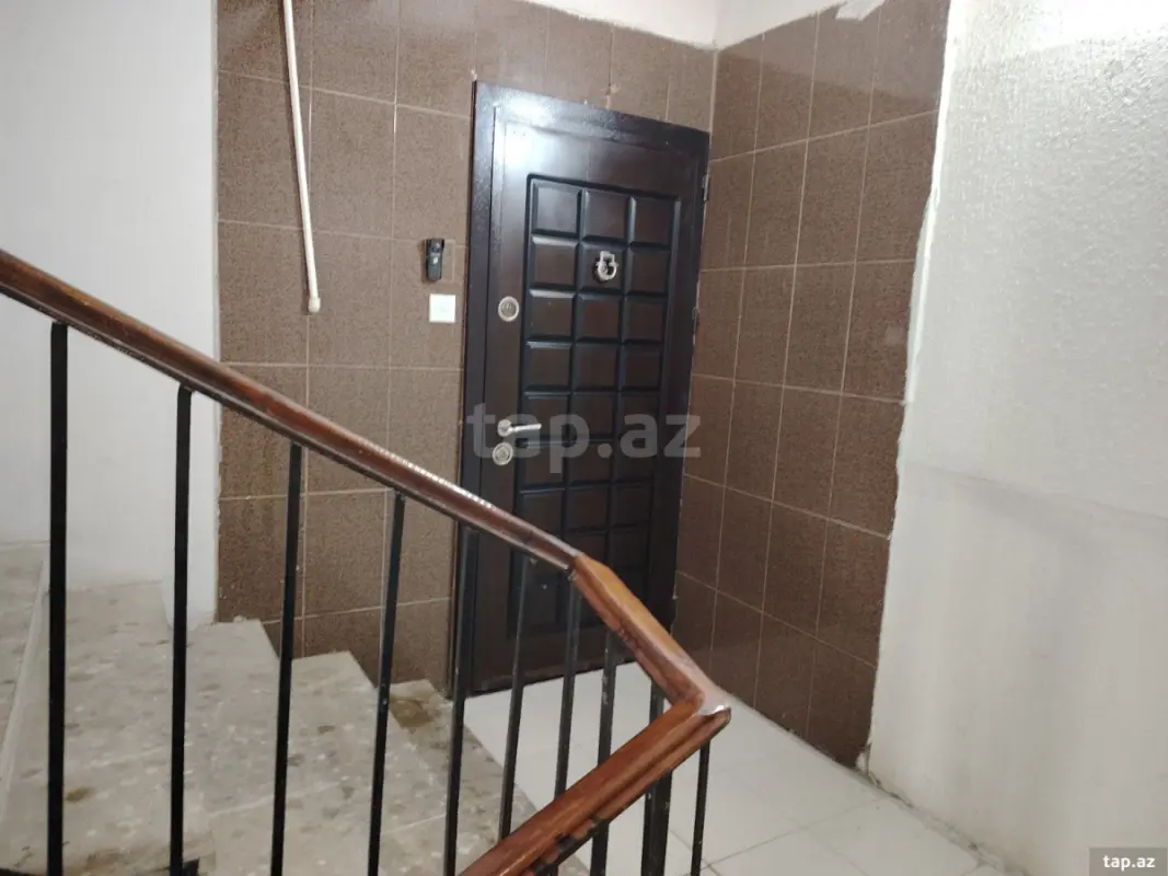 Satılır 3 otaqlı mənzil 82 m²